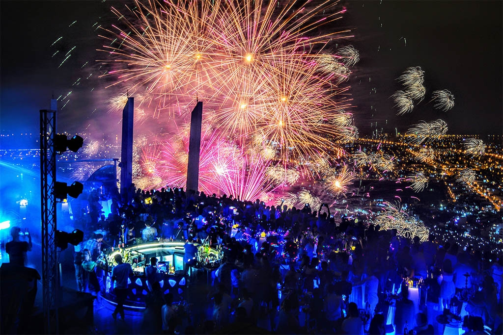 Ngắm lễ hội pháo hoa DIFF 2024 tại Sky36 cực kỳ rực rỡ và hoành tráng (Nguồn: SKY36)