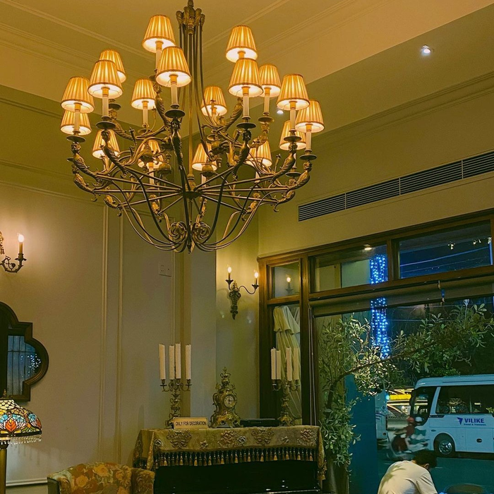 Tại Di Lusso Boutique Hotel, sự cầu kì trong thiết kế mang đậm phong cách Ý làm nổi bật mỗi góc nhỏ của khách sạn